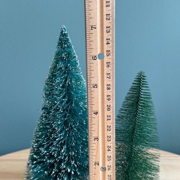 Set Of 2 Bottle Brush Christmas Trees Wooden Bases Green Teal Small + Medium Siz - Picture 5 of 6